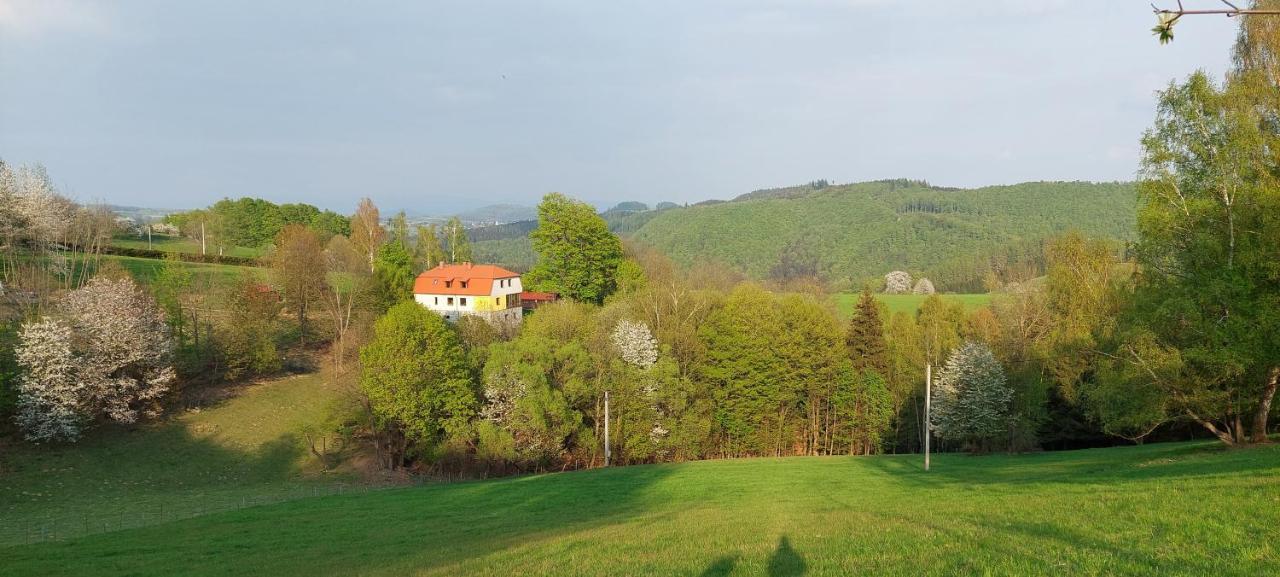 Apartmany Na Lonte Cotkytle Экстерьер фото